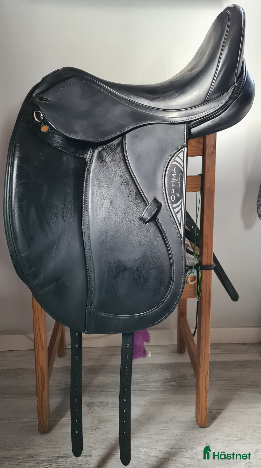 Sadlar hästutrustning till salu: Santa Cruz Saline Optima Line i Degerfors - Annons 3