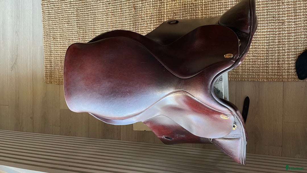 Sadlar hästutrustning till salu: Cobra dressyrsadel- skönaste sadeln! i Onsala - Annons 5