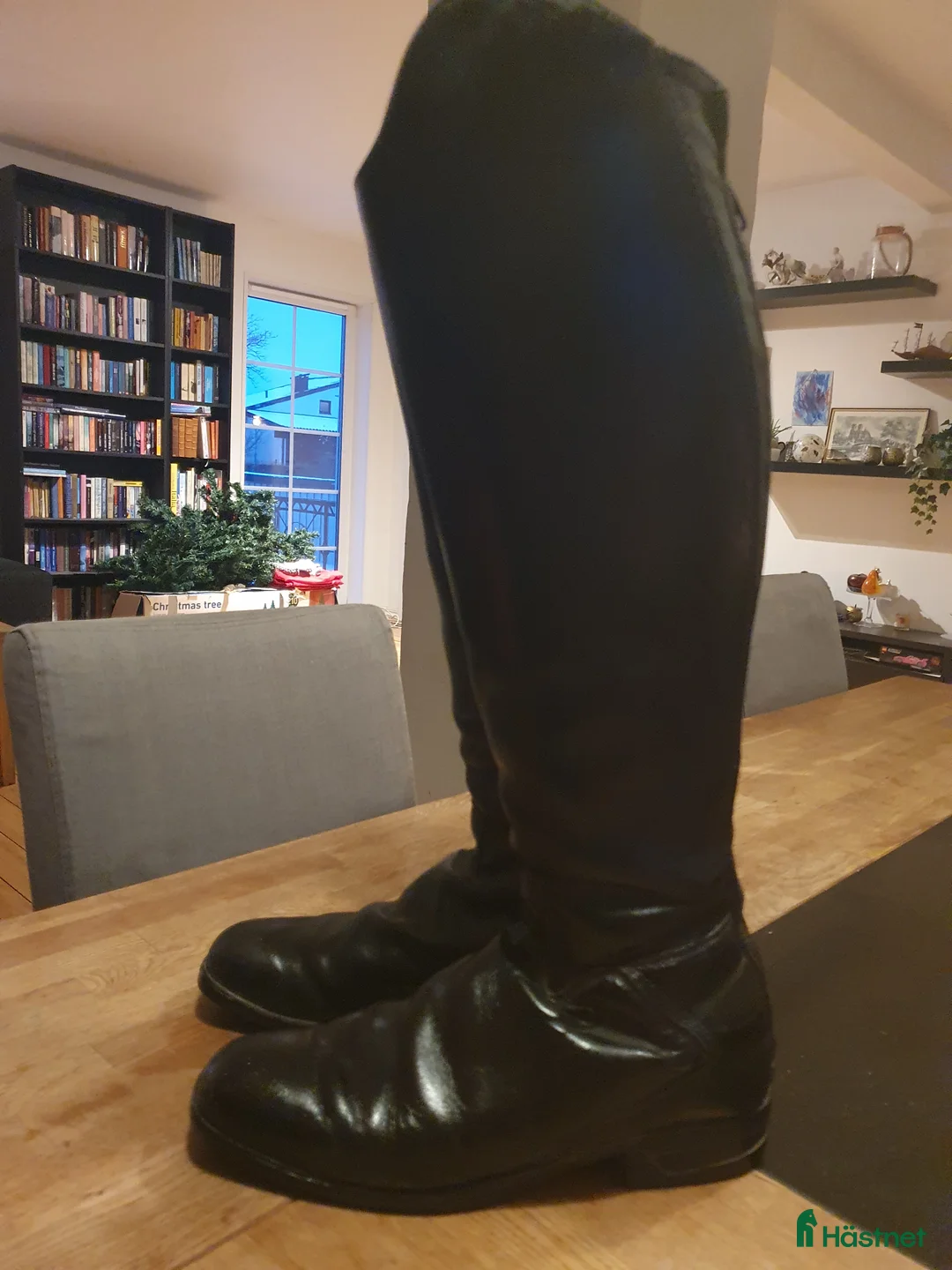 Ridstövlar ryttarutrustning till salu: Välskötta ridstövlar i läder i Asmundtorp - Annons 1