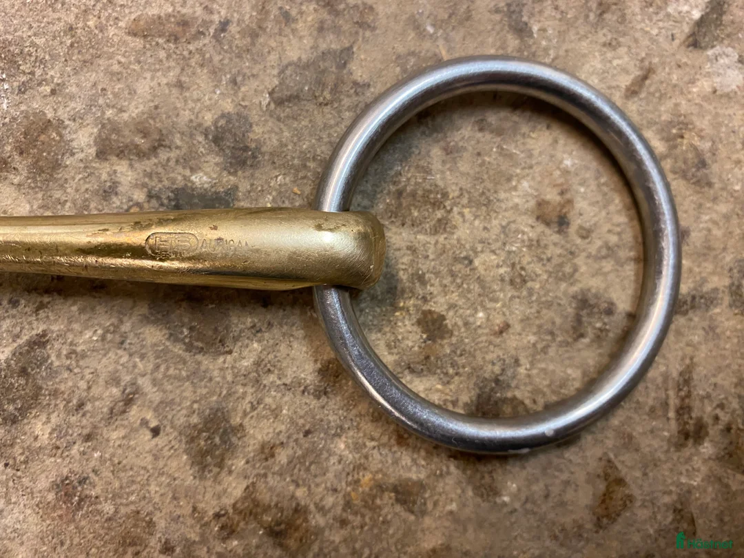 Bett hästutrustning till salu: Sprenger i Lund - Annons 2