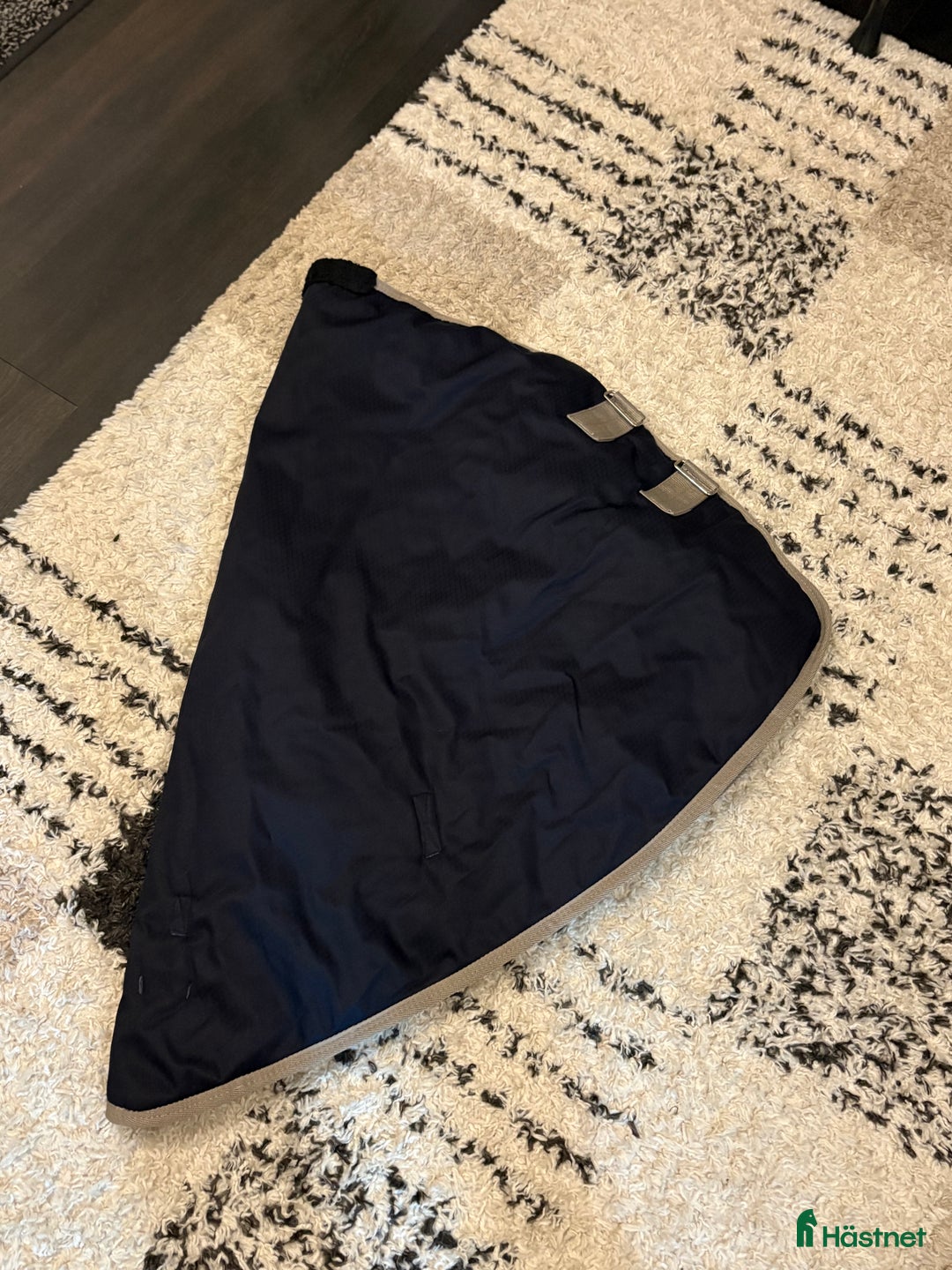 Täcken hästutrustning till salu: Täcken - Amigo, Trinity, Fairfield mm i Åby - Annons 12