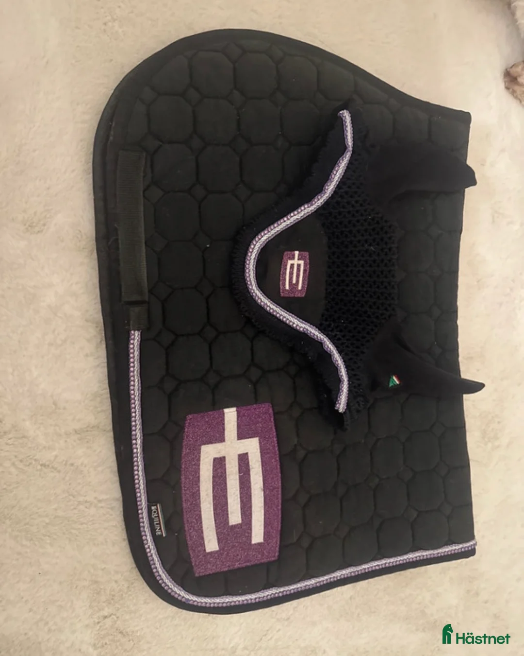 Schabrak & Vojlockar hästutrustning till salu: Equiline set💜 - Annons 1