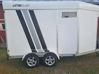 Hästtransporter fordon & transport till salu: Umesläp B60 2008 - Annons 1