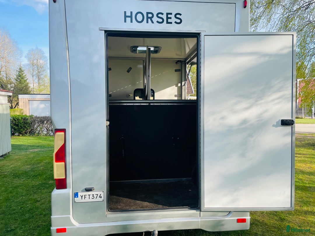 Hästlastbilar  fordon & transport till salu: Hästlastbil B-Kort Renault Master 3.5 T i Lenhovda - Annons 6