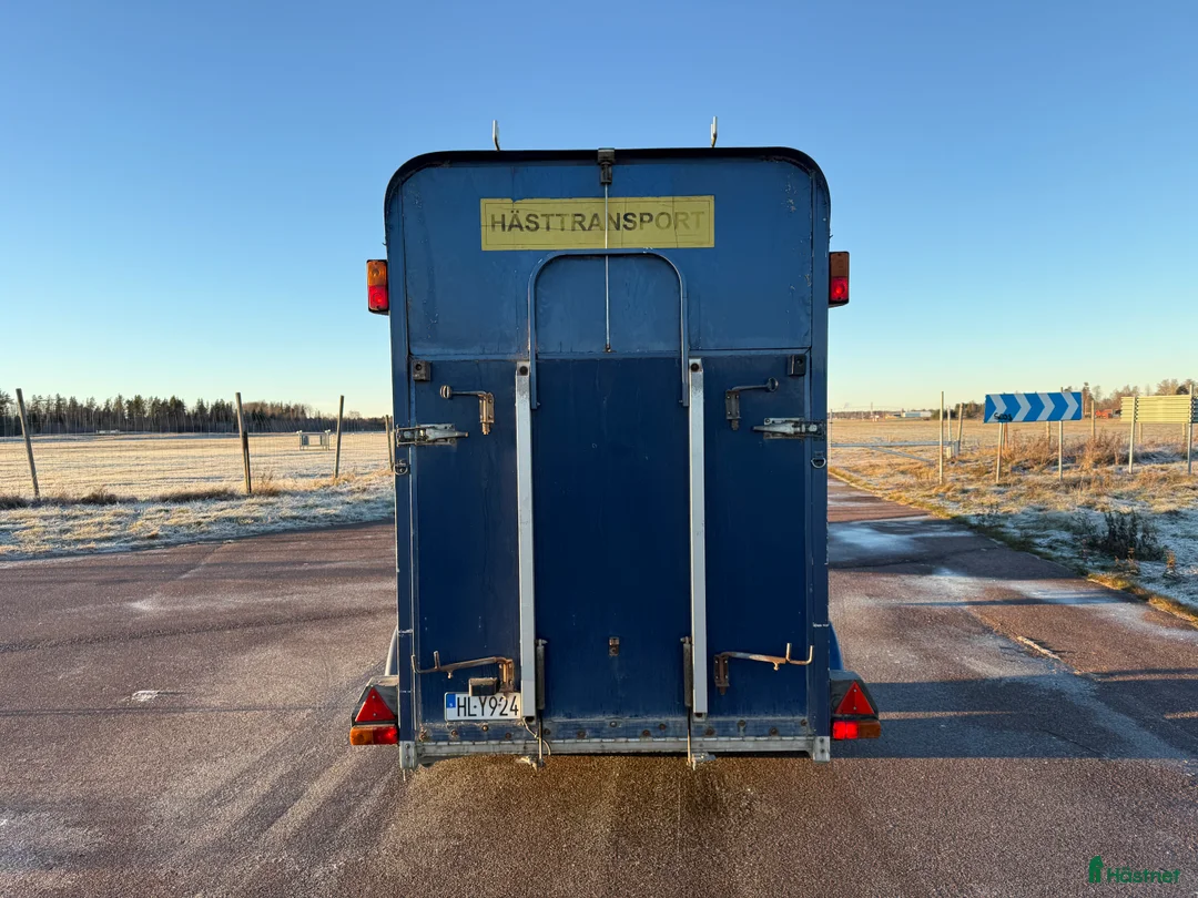 Hästtransporter  fordon & transport till salu: UME B60 - Bra pris! - Annons 4