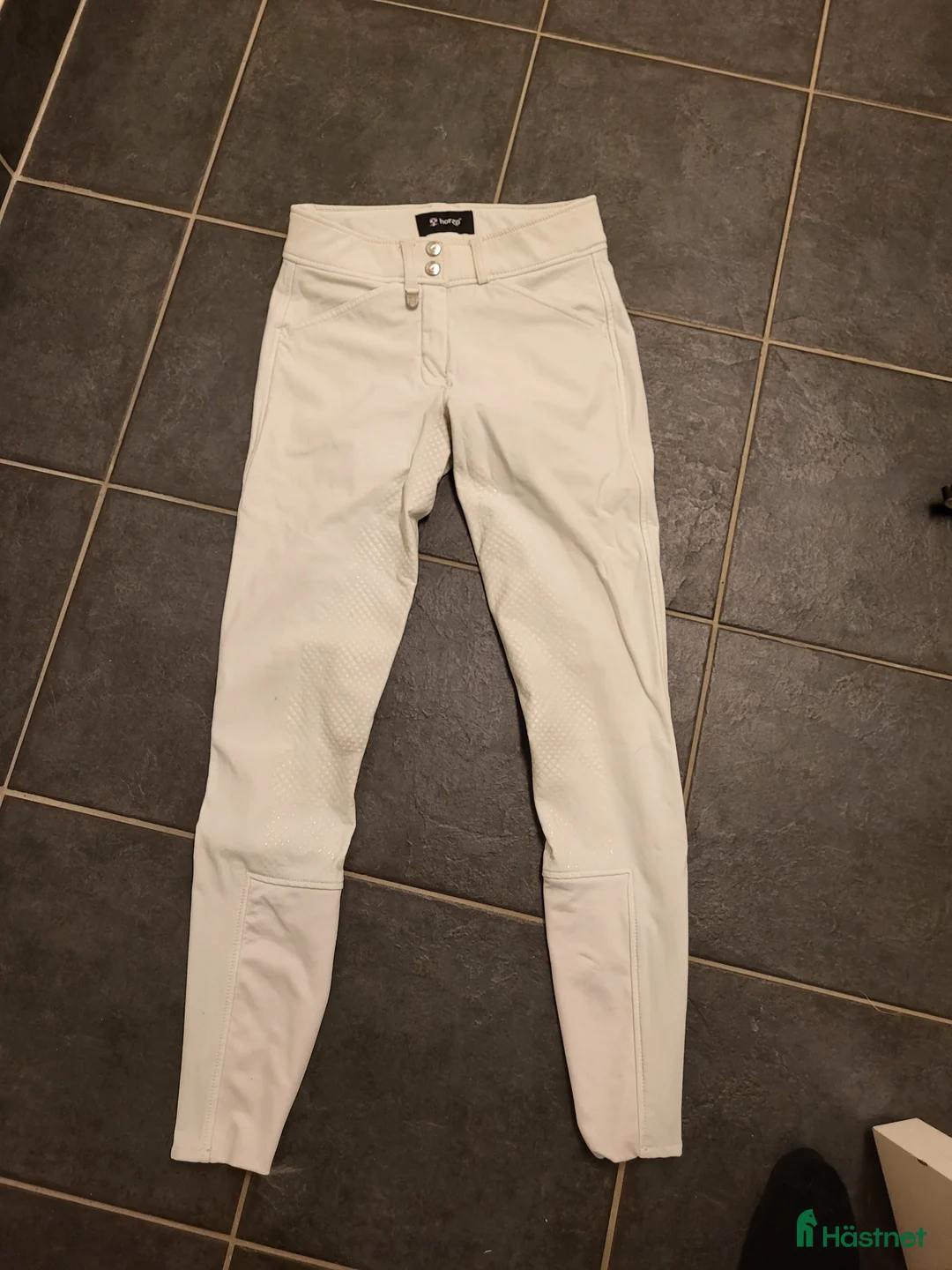 Jackor & Kavajer ryttarutrustning till salu: Tävlingskläder i Boden - Annons 3