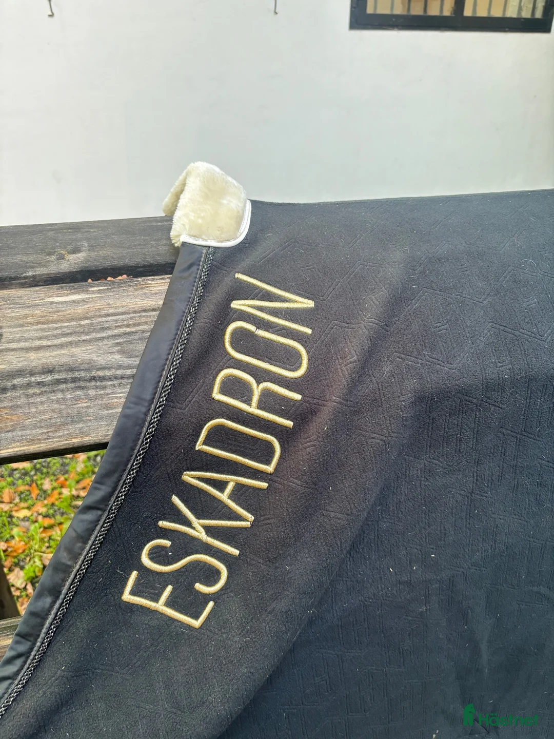Täcken hästutrustning till salu: Eskadron fleecetäcke🌟 - Annons 2