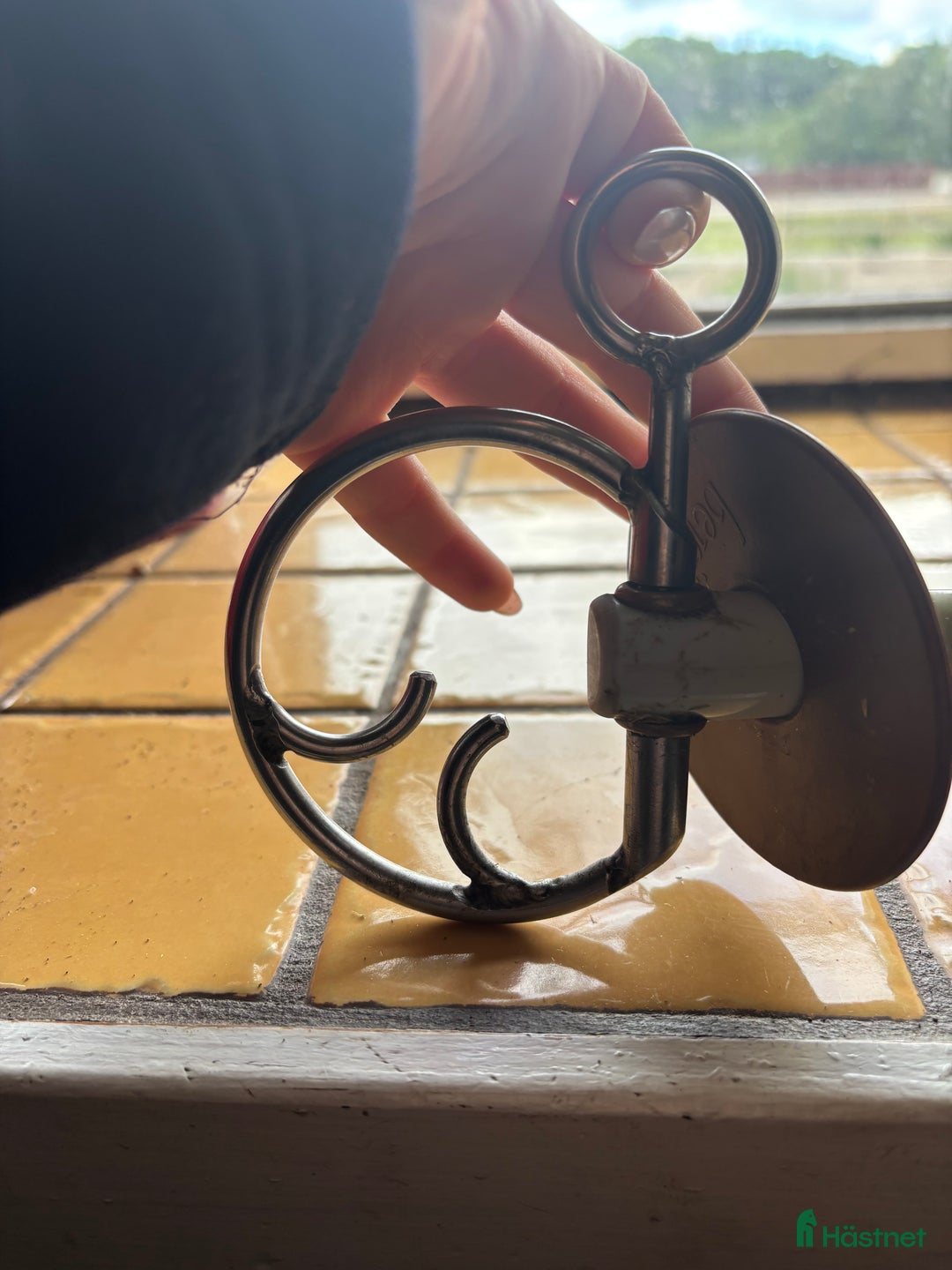 Bett hästutrustning till salu: Flippanbett/Kimblehook bett i Österhaninge - Annons 2