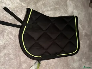 Schabrak & Vojlockar hästutrustning Oanvänt LIMITED EDITION schabrak i Lidingö - Annons 22