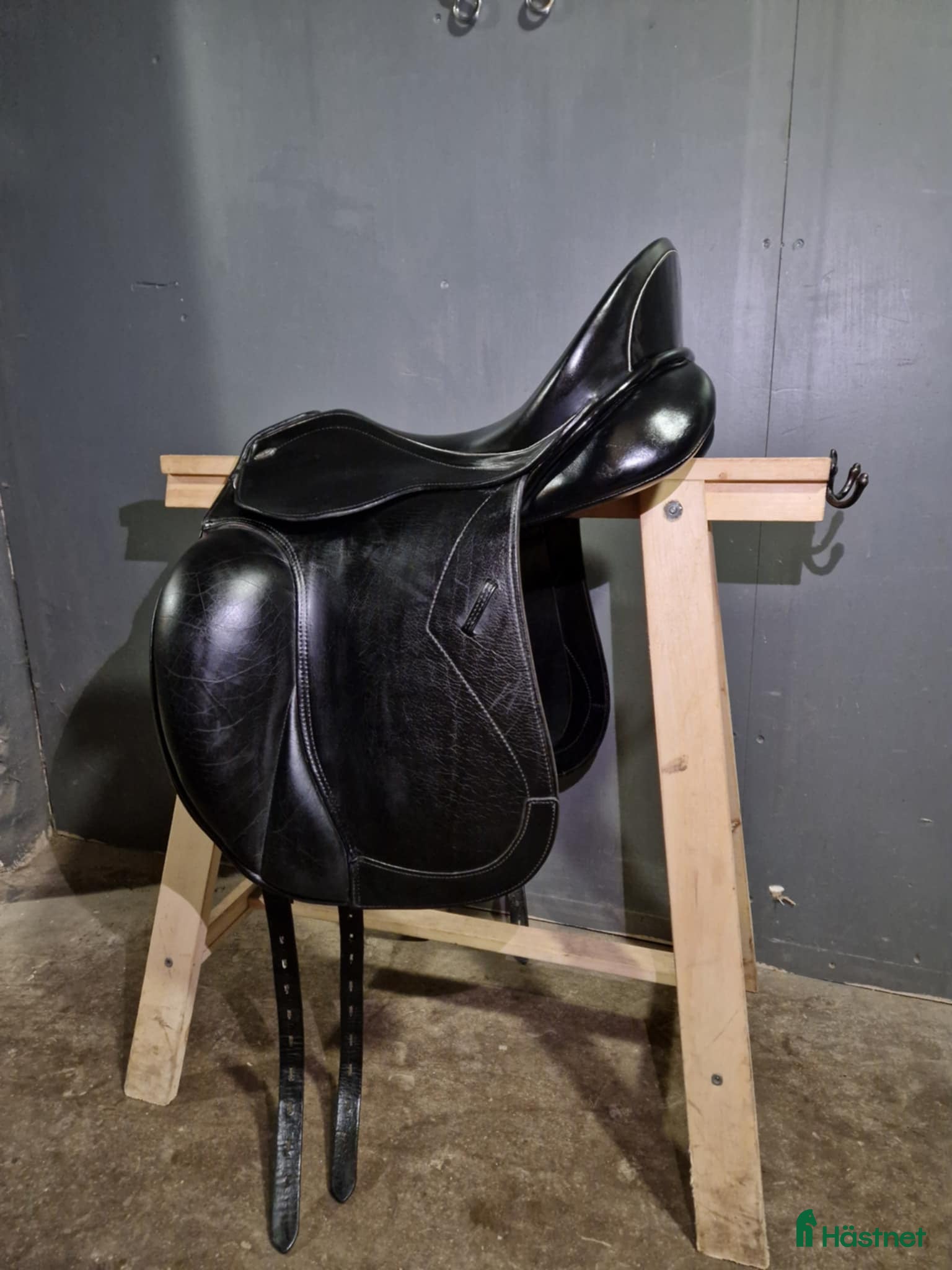 Sadlar hästutrustning Dressyrsadel Kentaur Elektra 17" vid bom i Munkedal - Annons 7