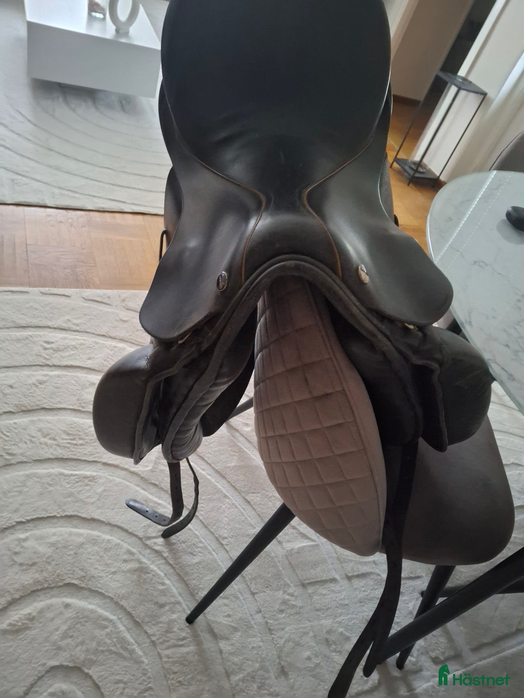 Sadlar hästutrustning till salu: Euroriding Luxor dressyrsadel 18” i Bandhagen - Annons 2