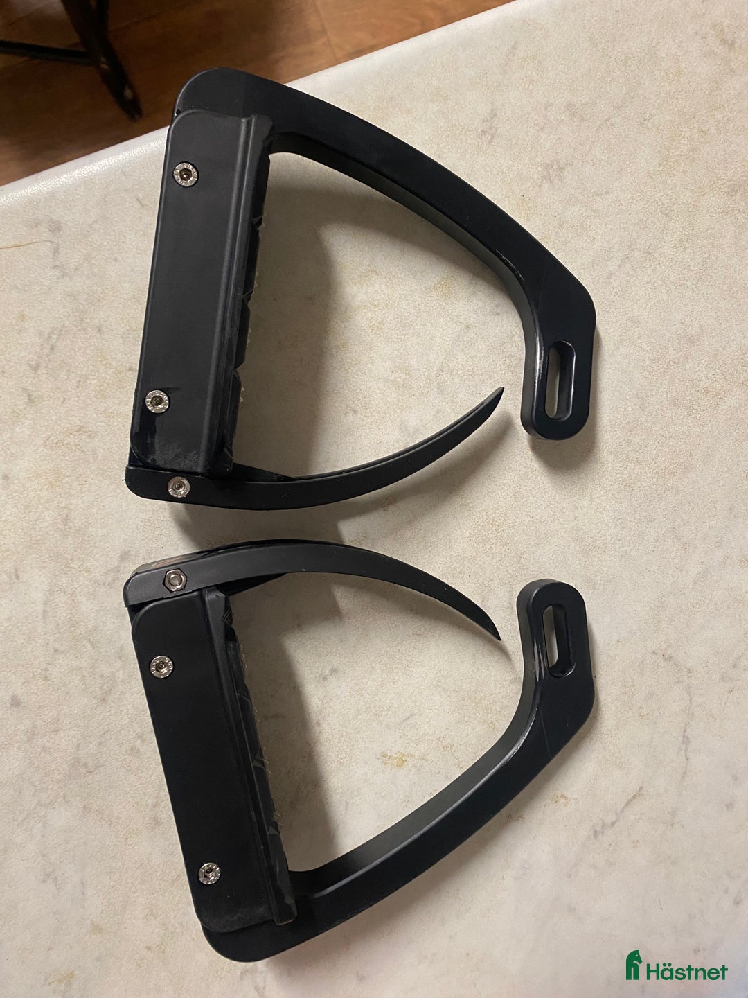 Övrig Ryttarutrustning ryttarutrustning till salu: Safe ridning säkerhetsstigbyglar i Söderköping - Annons 2