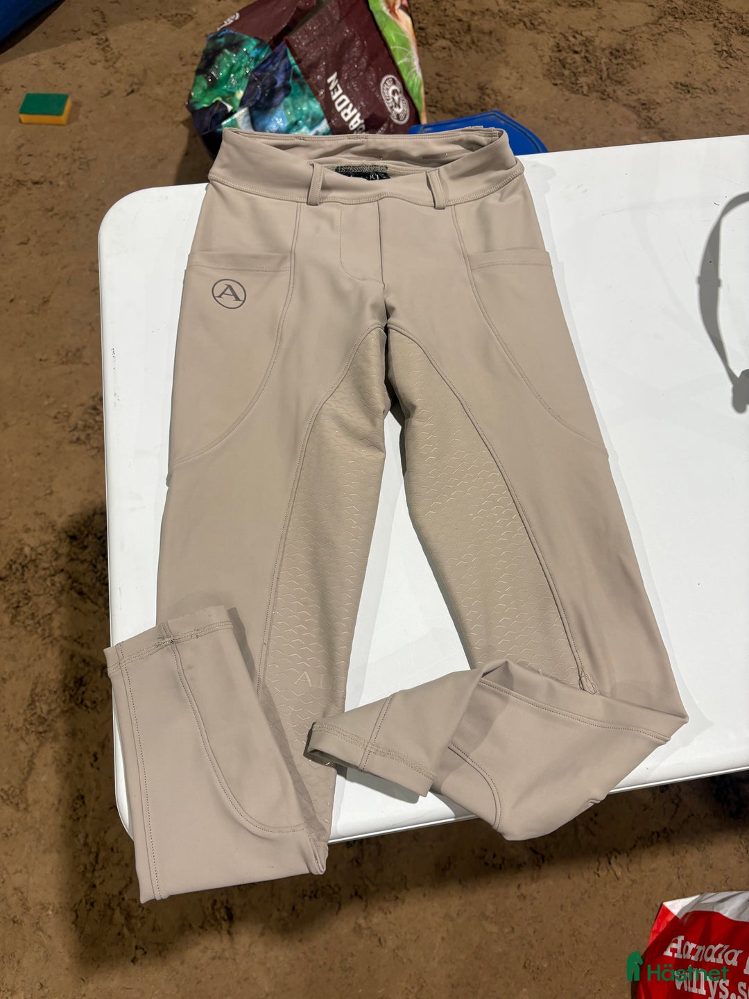 Ridbyxor ryttarutrustning till salu: Ridbyxor från alequi i Lidköping - Annons 1