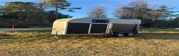 Hästtransporter  fordon & transport till salu: Thule Royal, Nybesiktad +nya däck - Annons 1