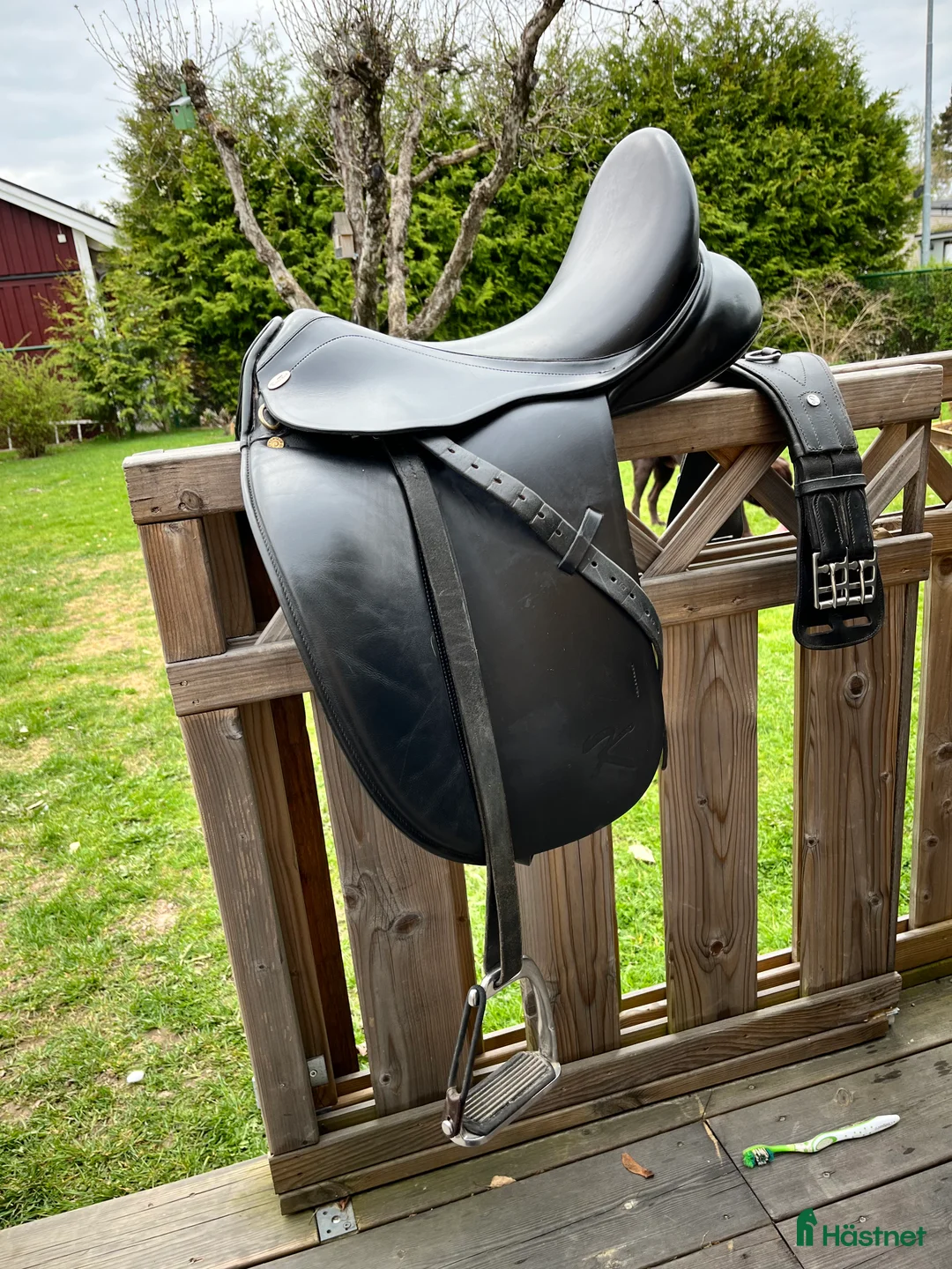 Sadlar hästutrustning till salu: Dressyrsadel från KenTaur i Kil - Annons 1