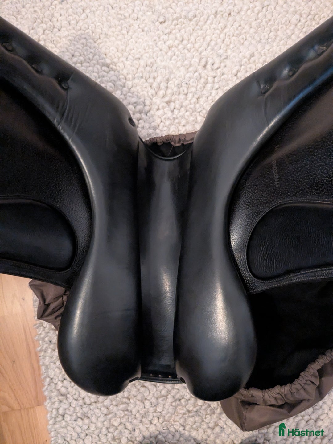 Sadlar hästutrustning till salu: Equipe island 17" i Tullinge - Annons 2