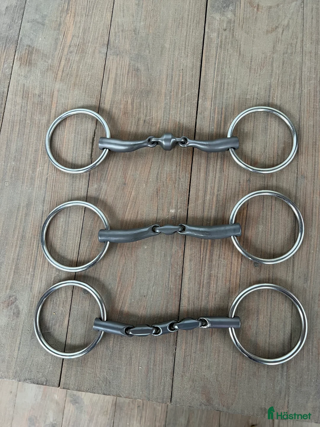 Bett hästutrustning till salu: Fager Ginny, Maria och Wilma - Annons 1