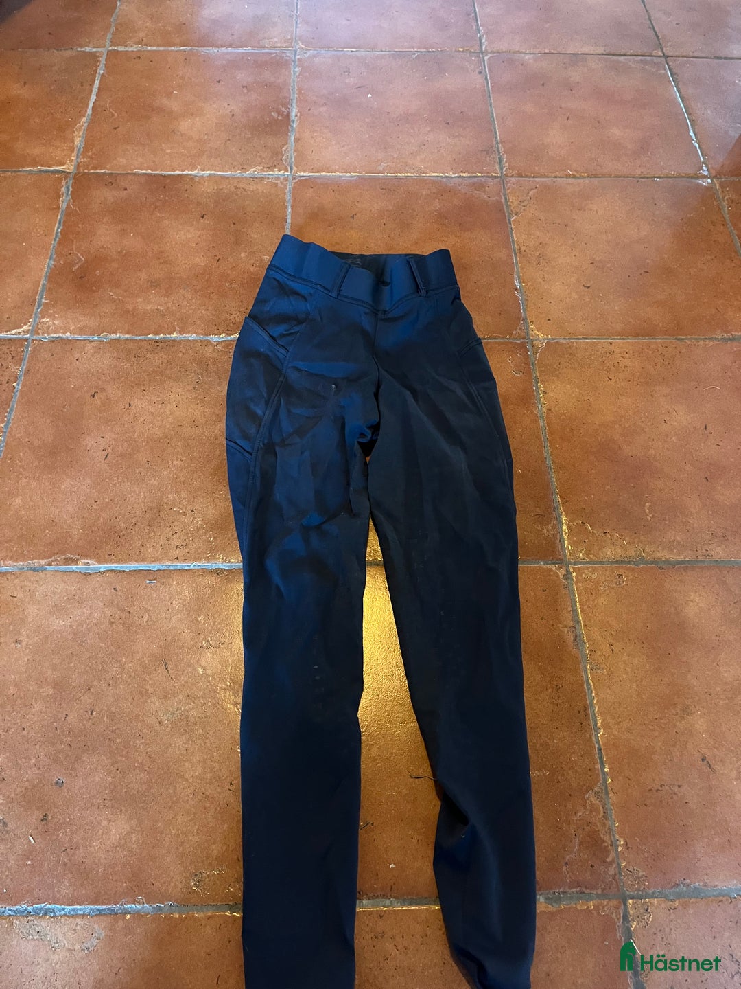 Ridbyxor ryttarutrustning till salu: Ridbyxor  i Sundsvall - Annons 3