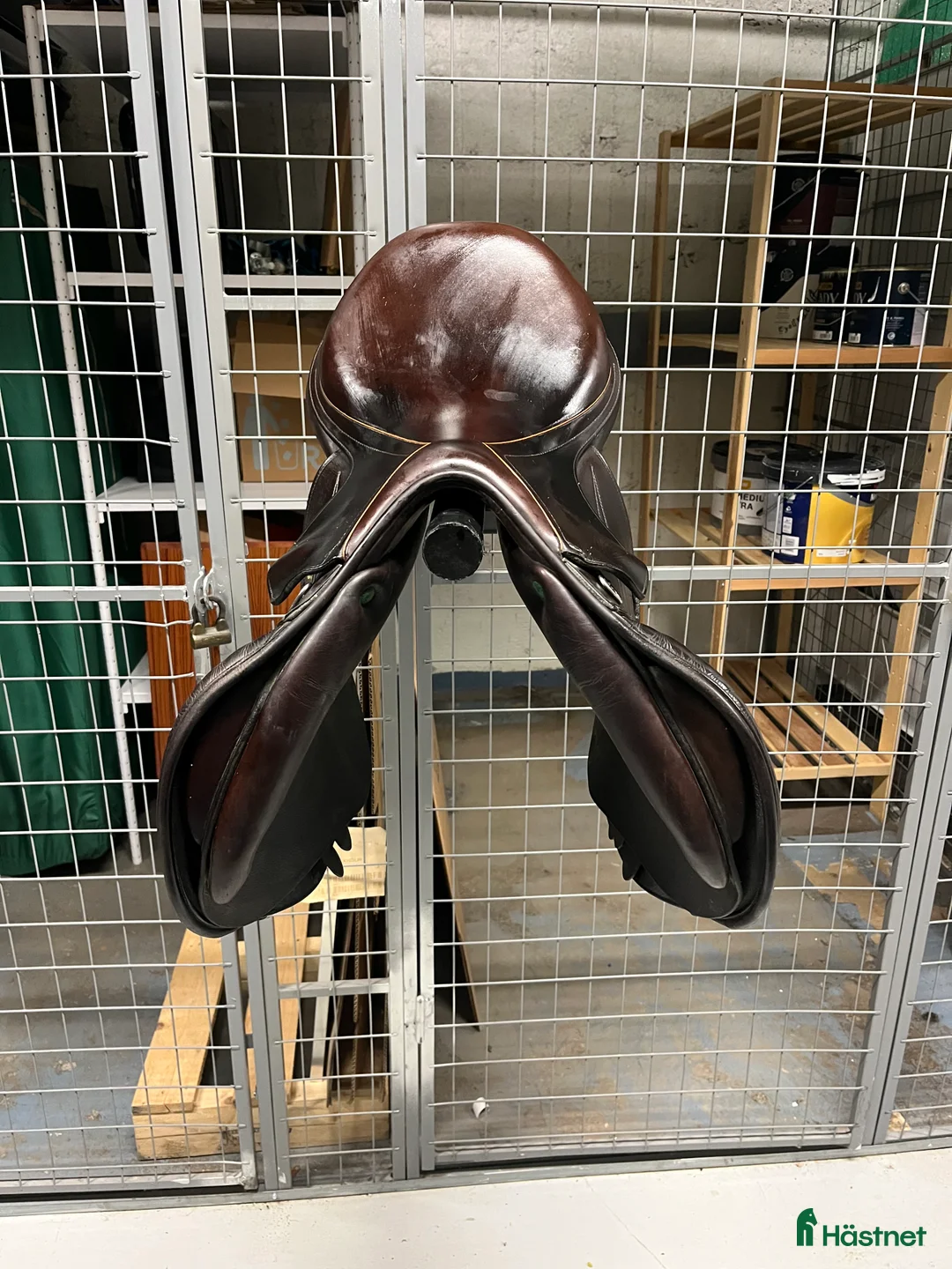 Sadlar hästutrustning till salu: Equipe Linnea 16” i Stockholm - Annons 10