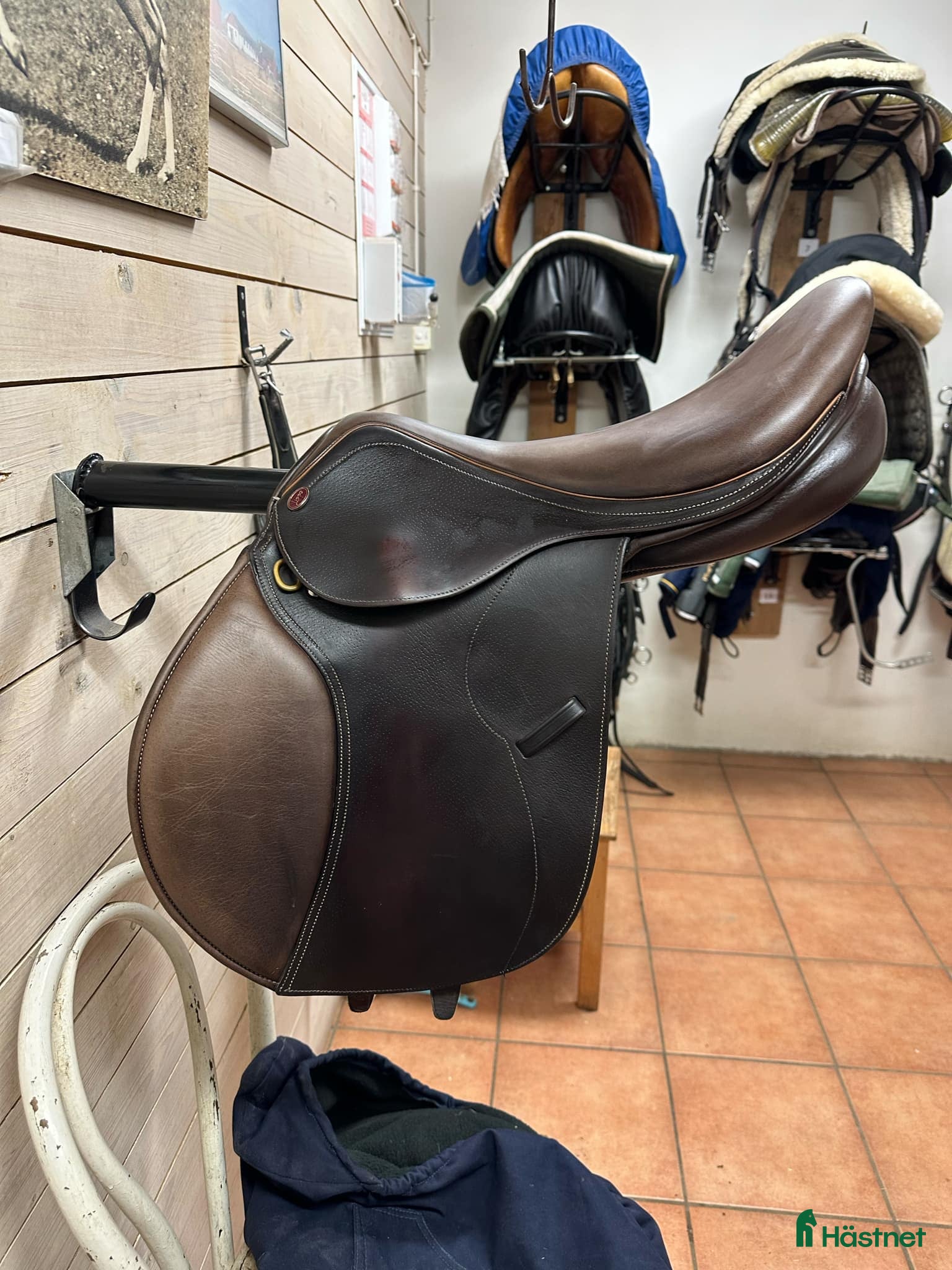 Sadlar hästutrustning till salu: Hoppsadel säljes  i Eslöv - Annons 6
