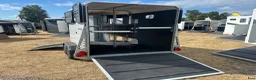Hästtransporter  fordon & transport till salu: Nya Equi-trek med fronturlastning - Annons 3