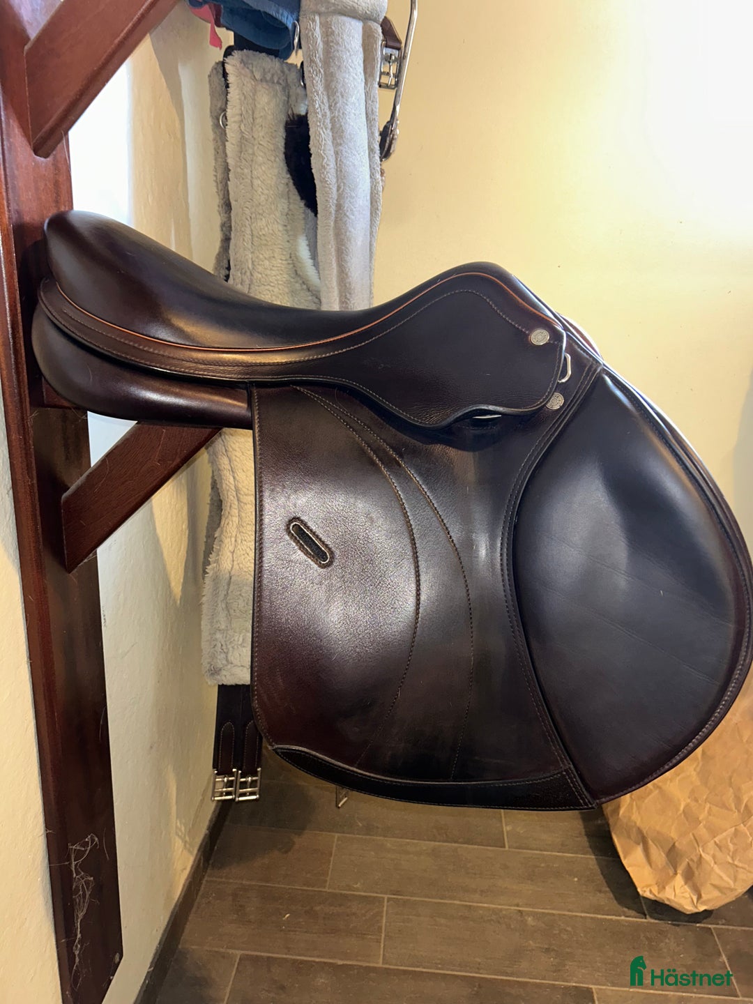 Sadlar hästutrustning till salu: Fin equipe sadel expression i Helsingborg - Annons 2