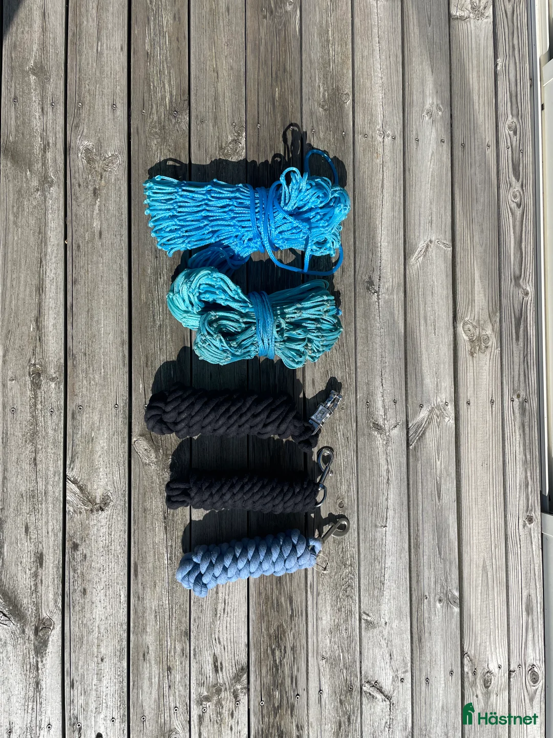 Övrig Hästutrustning hästutrustning till salu: Grimskaft och höpåsar i Tygelsjö - Annons 1