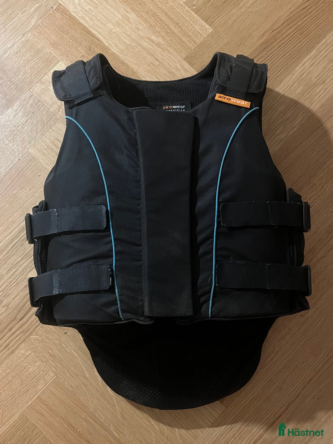 Säkerhetsvästar ryttarutrustning till salu: Säkerhetsväst  i Nacka - Annons 4
