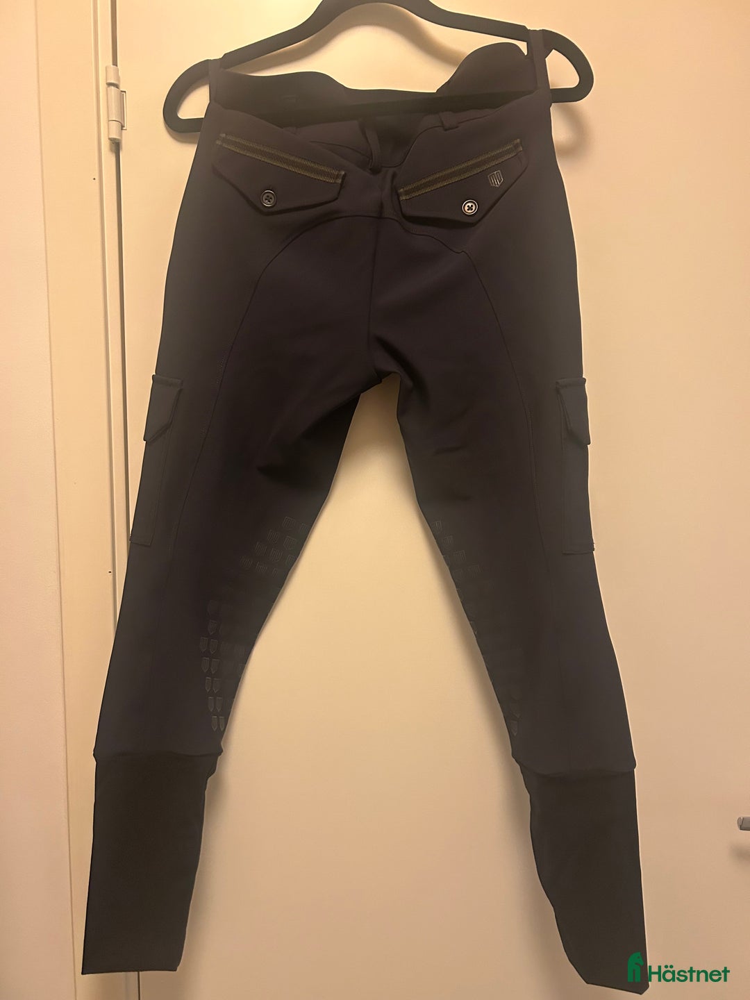 Ridbyxor ryttarutrustning till salu: Maya delorez ridbyxor  i Mullsjö - Annons 3