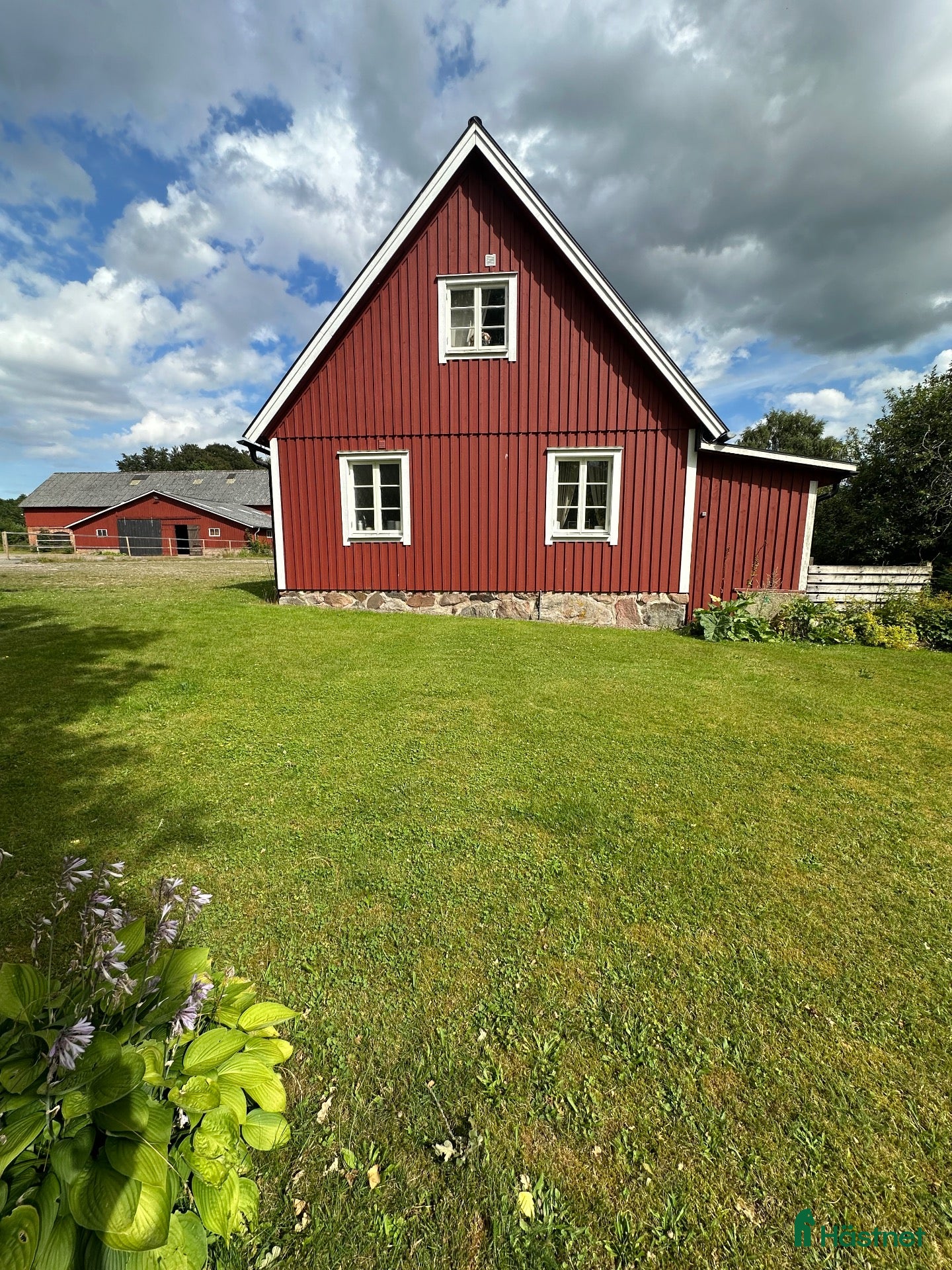  hästgårdar till salu: Uthyres lägenhet och boxar i nordvästra Skåne  - Annons 2