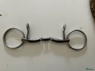 Bett hästutrustning Fager Maria loose baucher i Dingle - Annons 8