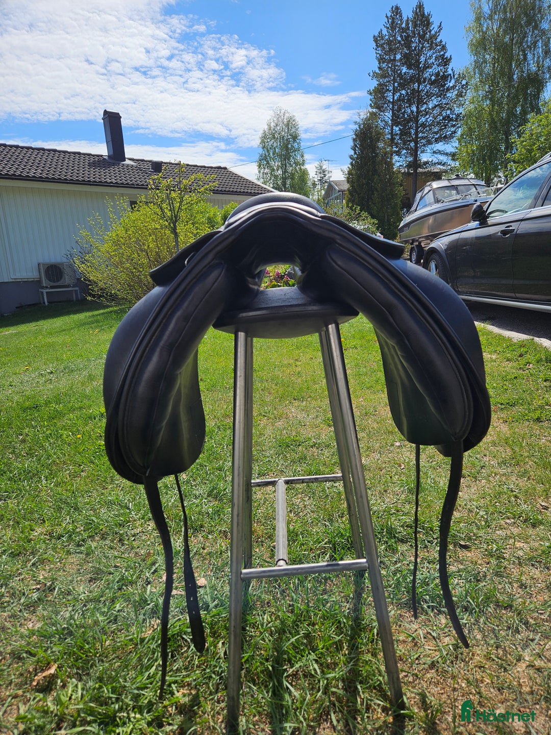 Sadlar hästutrustning till salu: Bates Innova dressyrsadel i Alnö - Annons 3