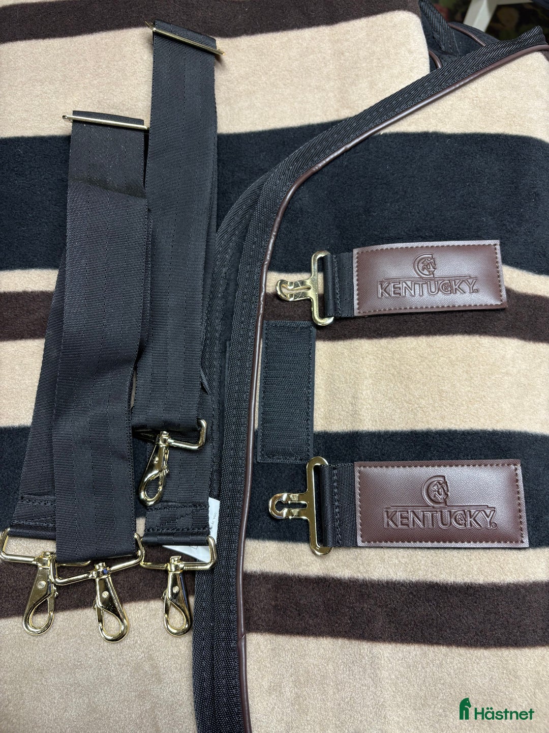 Täcken hästutrustning till salu: Kentucky täcke  i Vallda - Annons 2