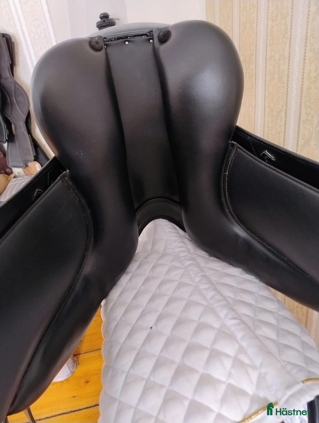 Sadlar hästutrustning till salu: Ikonic ponny dressyr sadel - Annons 5