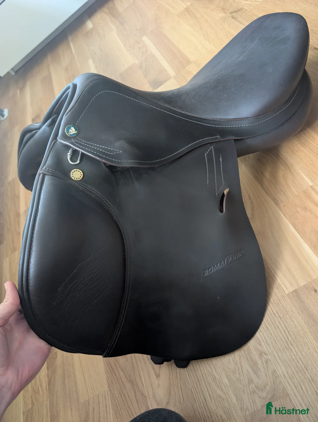 Sadlar hästutrustning till salu: Prestige roma jump - Annons 2