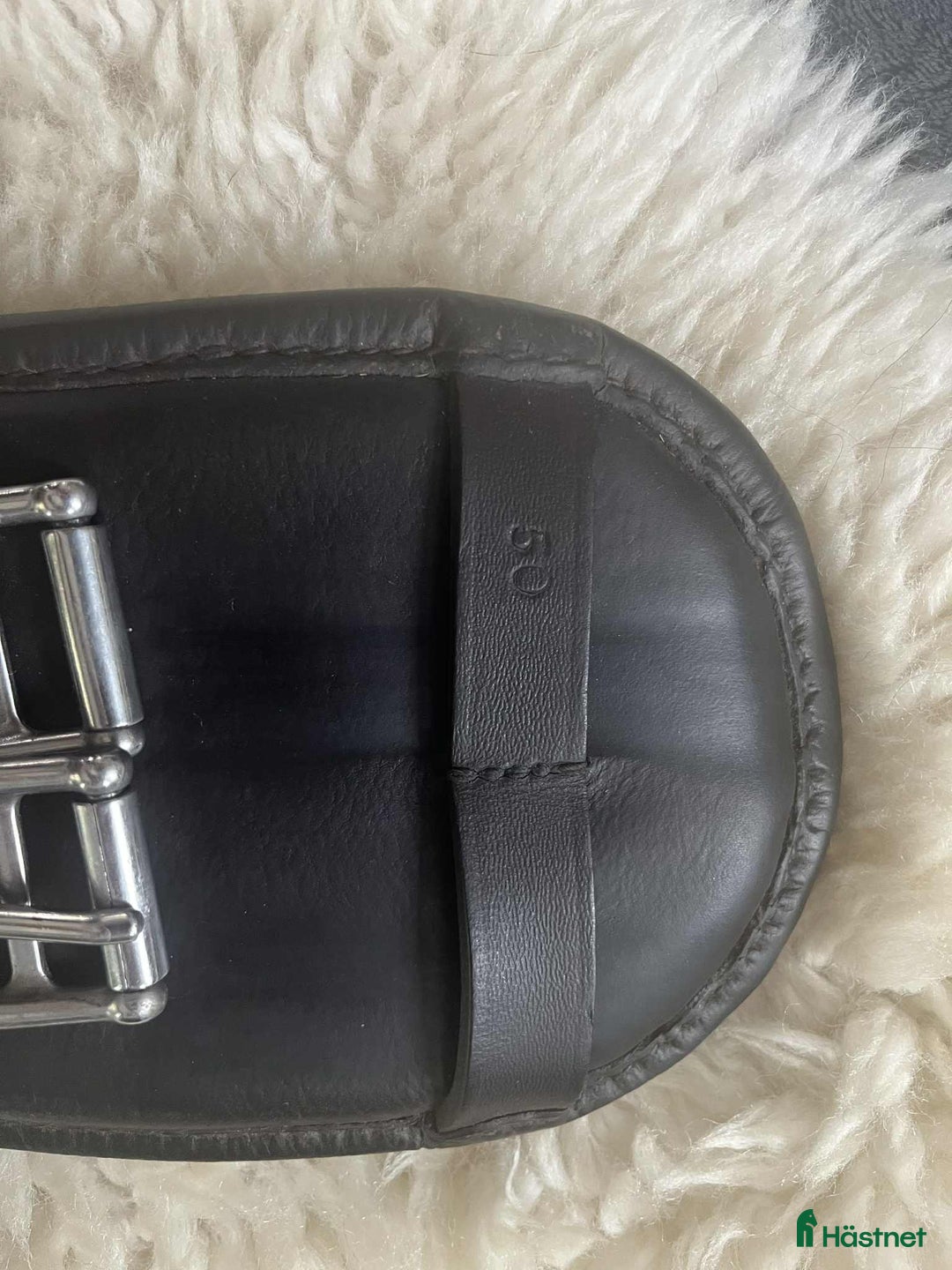 Sadeltillbehör hästutrustning till salu: Brun Dressyrsadelgjord Affinity STD stl 50 i Värmdö - Annons 2