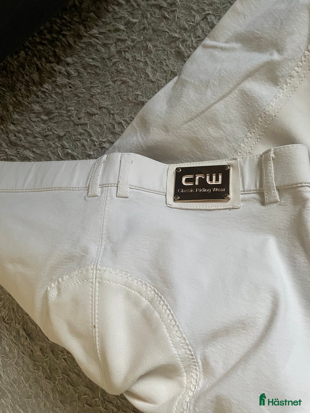 Ridbyxor ryttarutrustning till salu: Två par vita ridbyxor, storlek S och 160! i Örebro - Annons 7