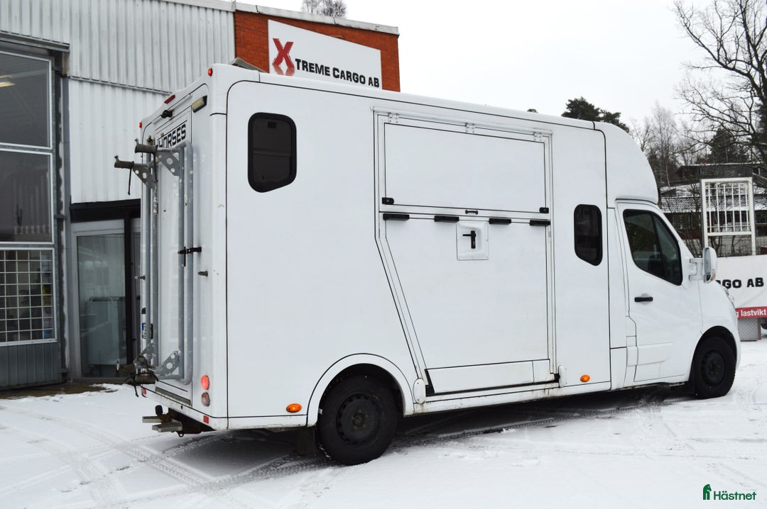 Hästlastbilar  fordon & transport till salu: Horsepartner 2019 5-sits Bominredning i Kvicksund - Annons 2
