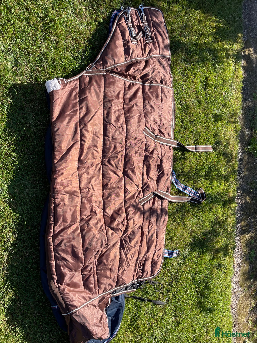 Täcken hästutrustning till salu: Superfina täcken till D-ponny! i Askim - Annons 3