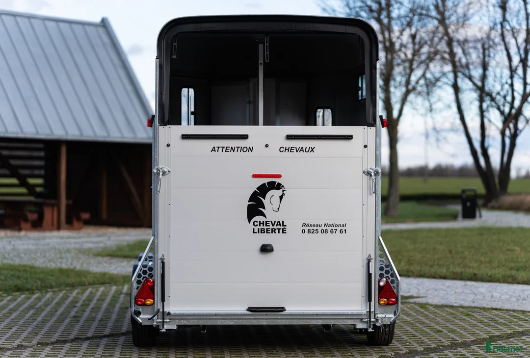 Hästtransporter  fordon & transport till salu: Cheval Liberté Touring Country med fronturlastning - Annons 8