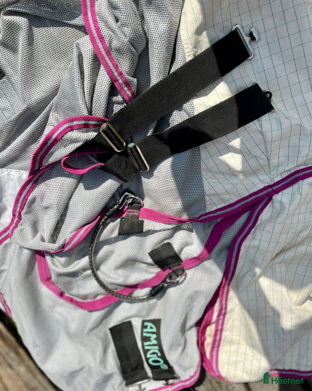 Täcken hästutrustning till salu: Amigo AirFlow 125 Green/Purple i Uppsala - Annons 10