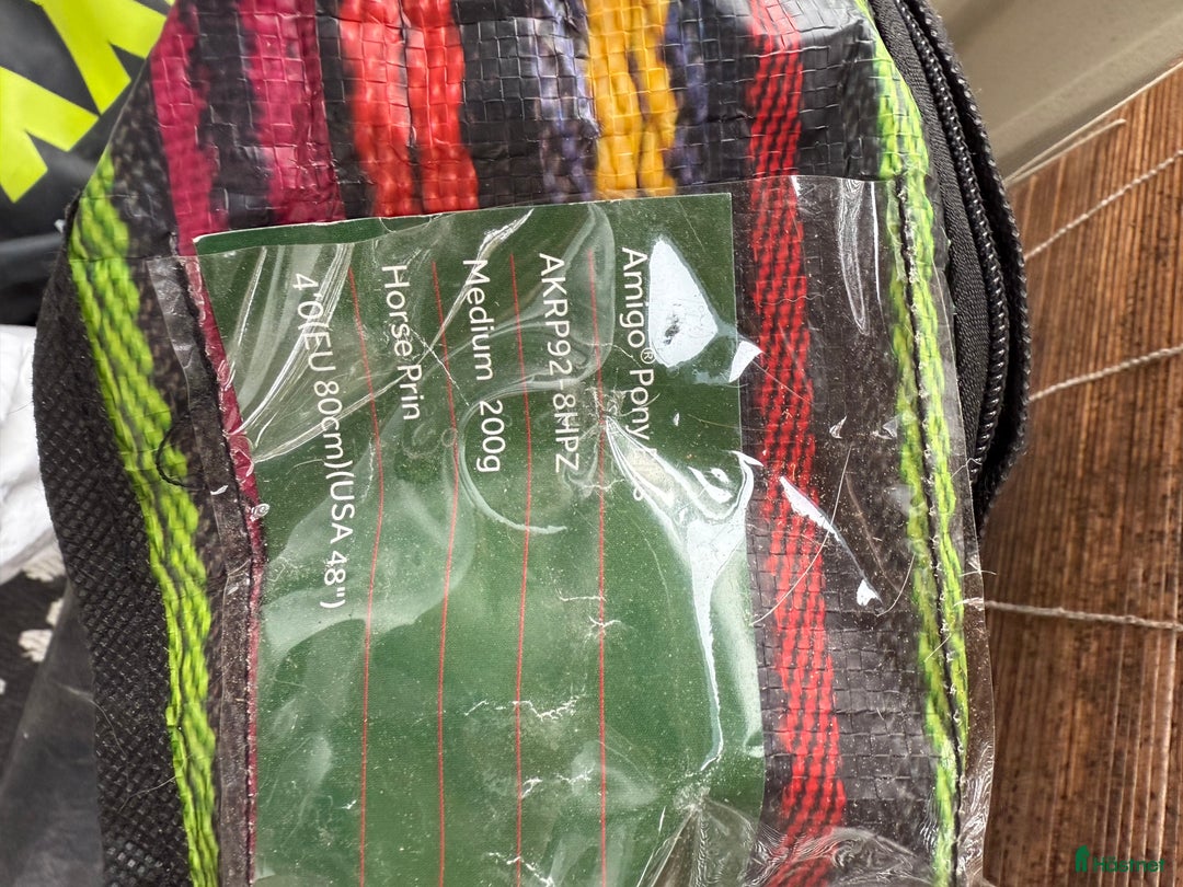 Täcken hästutrustning till salu: Helt oanvänt Amigo horsewear i Saltsjö-Boo - Annons 3