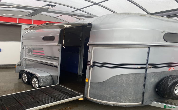 Hästtransporter  fordon & transport till salu i Eslöv - Annons 2