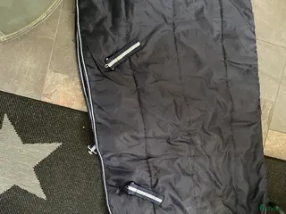 Täcken hästutrustning Jättefint täcke från hansbo sport i Västerås - Annons 8