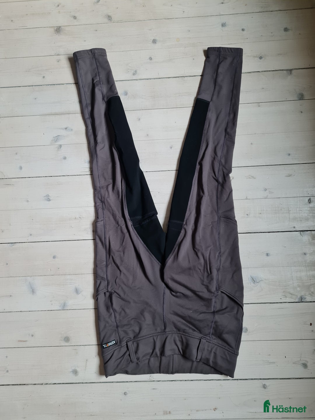 Ridbyxor ryttarutrustning till salu: Ridleggings med mockaskoning  i Borensberg - Annons 3