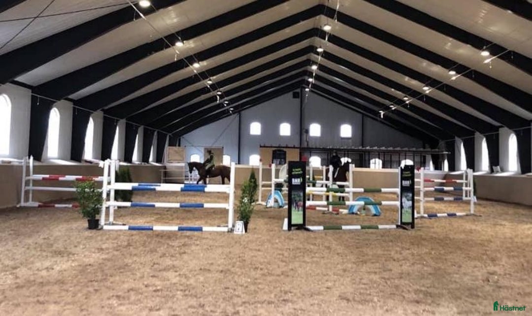  stallplats finnes: Stall uthyres till verksamhet i Linghem - Annons 2