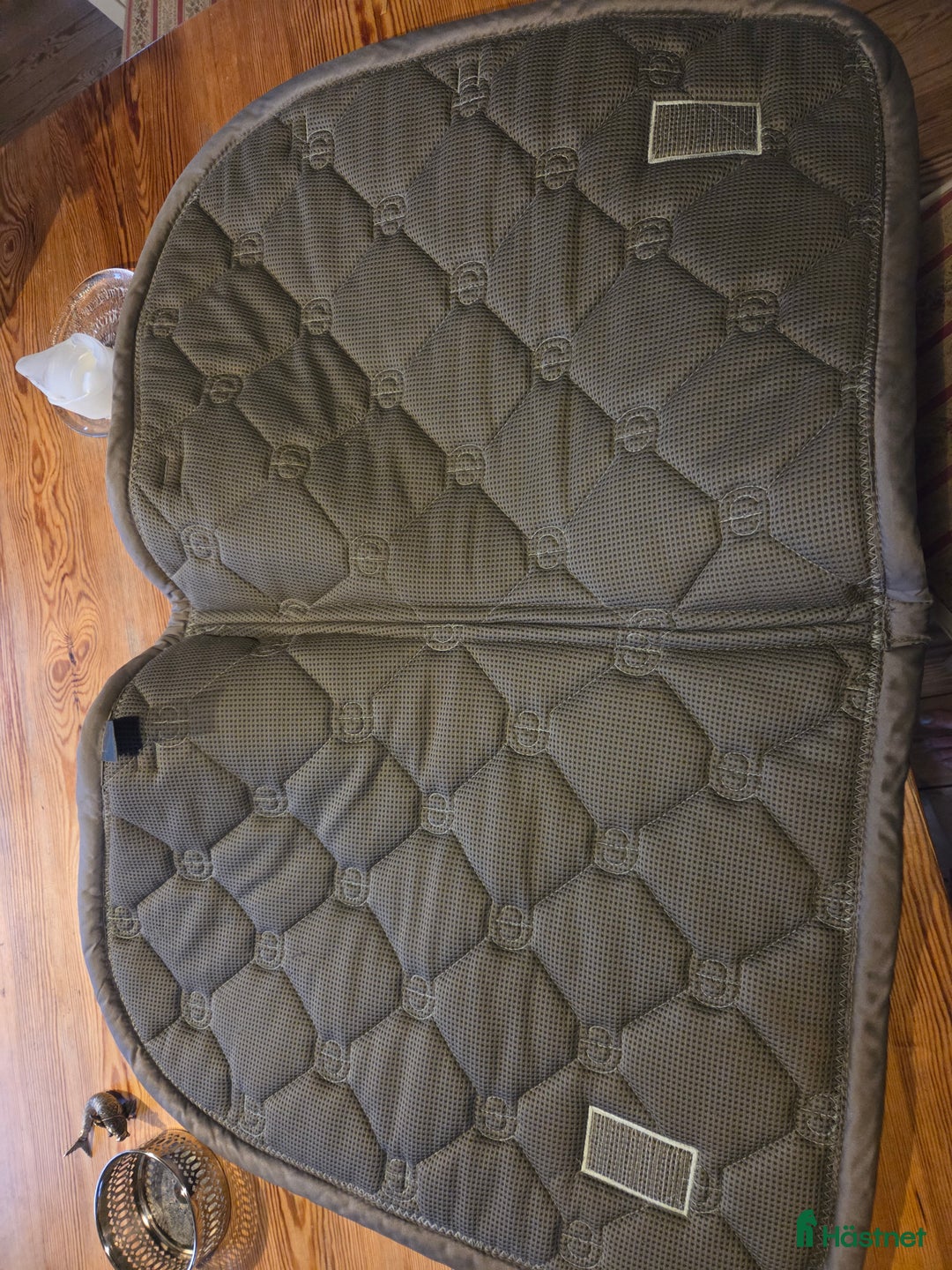 Schabrak & Vojlockar hästutrustning till salu: Es hopp schabrak  i Rånäs - Annons 2