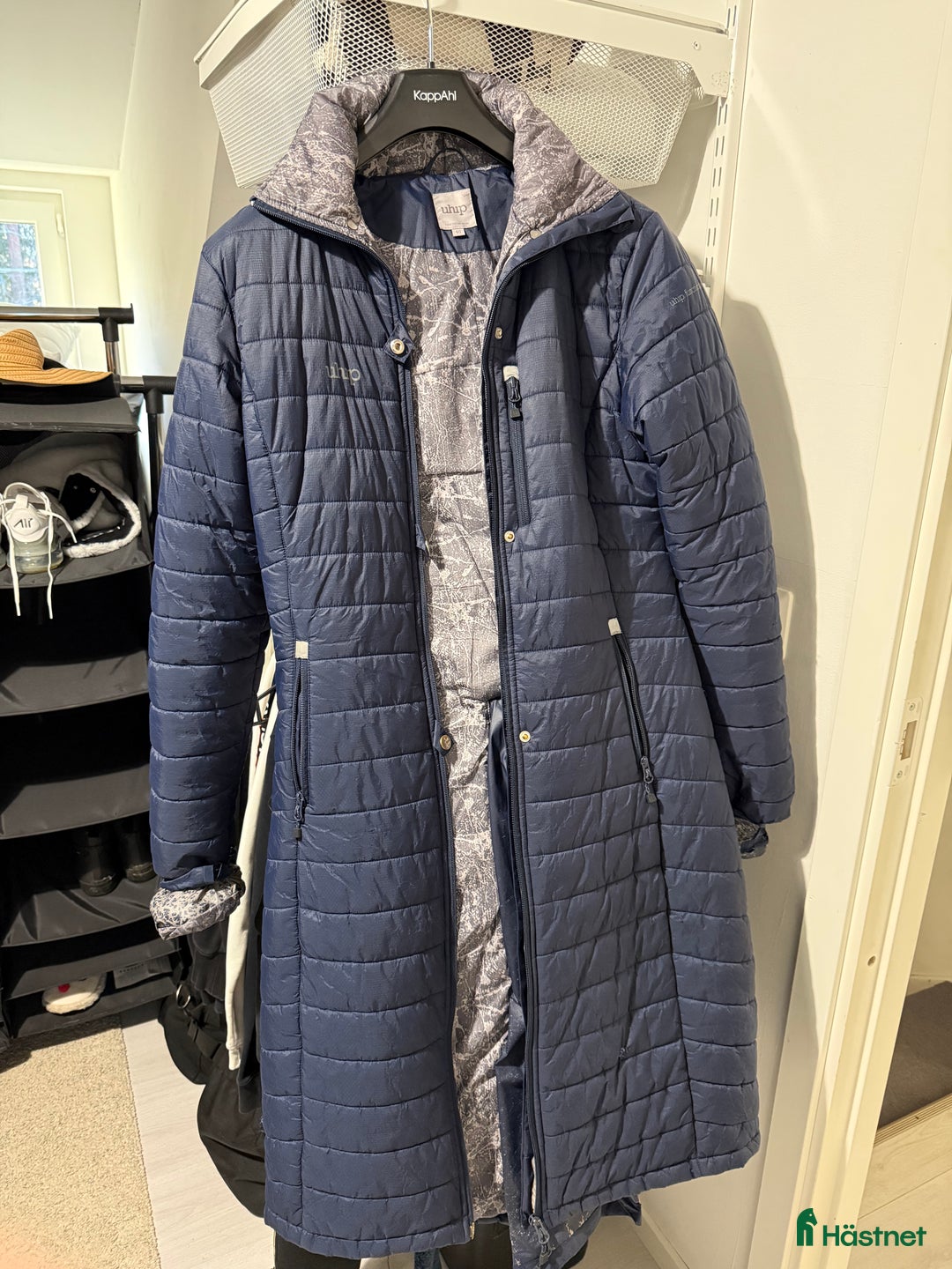 Jackor & Kavajer ryttarutrustning till salu: Uhip kappa storlek 40 i Surahammar - Annons 1