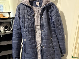 Jackor & Kavajer ryttarutrustning till salu: Uhip kappa storlek 40 i Surahammar - Annons 1