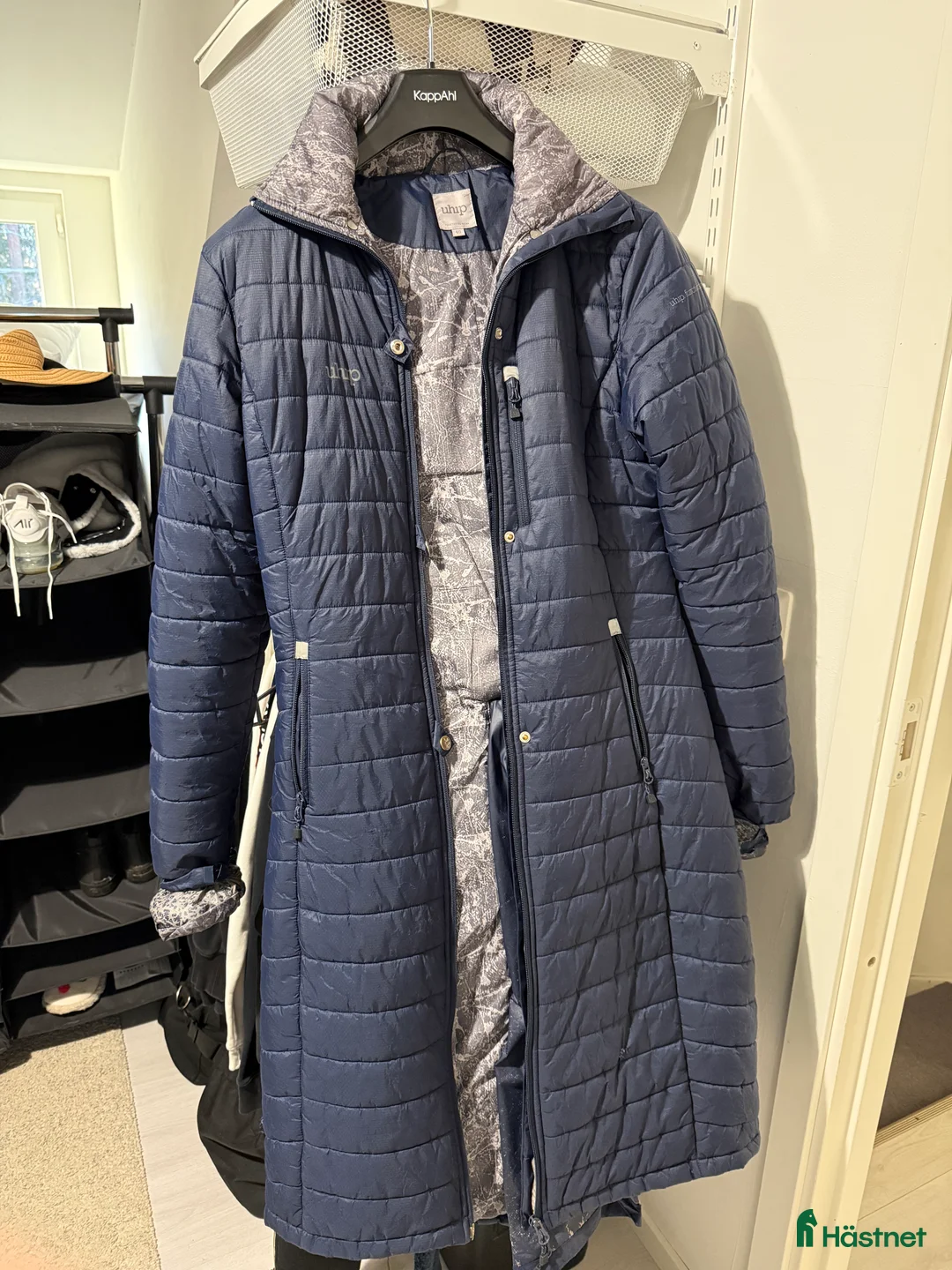 Jackor & Kavajer ryttarutrustning till salu: Uhip kappa storlek 40 - Annons 1